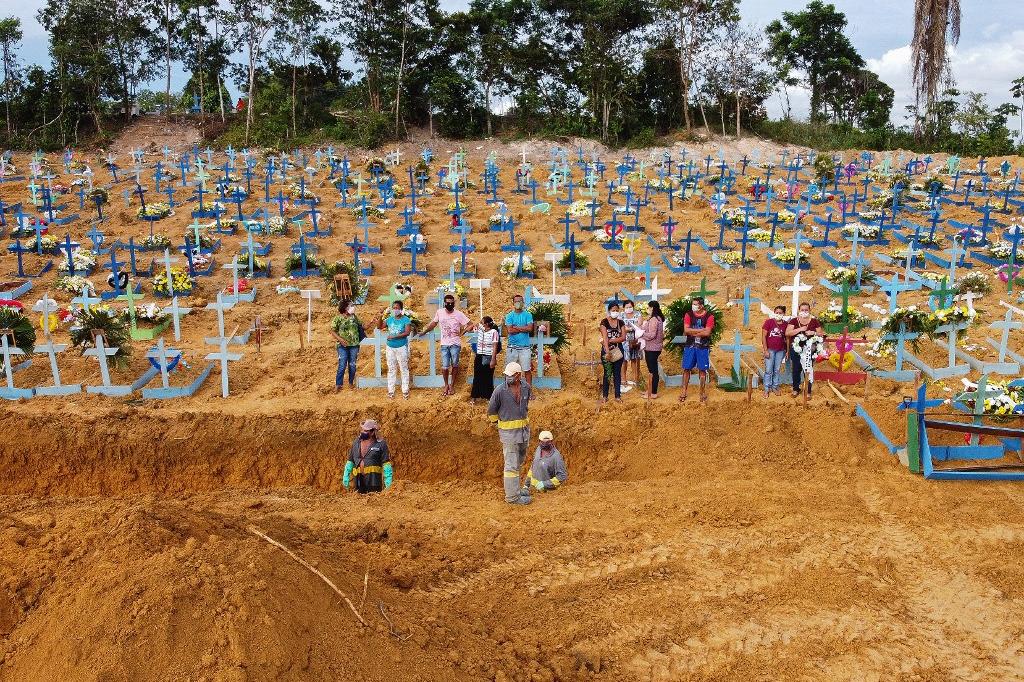 Brasil ultrapassa a marca de 600 mil casos e 35 mil mortes por coronavírus