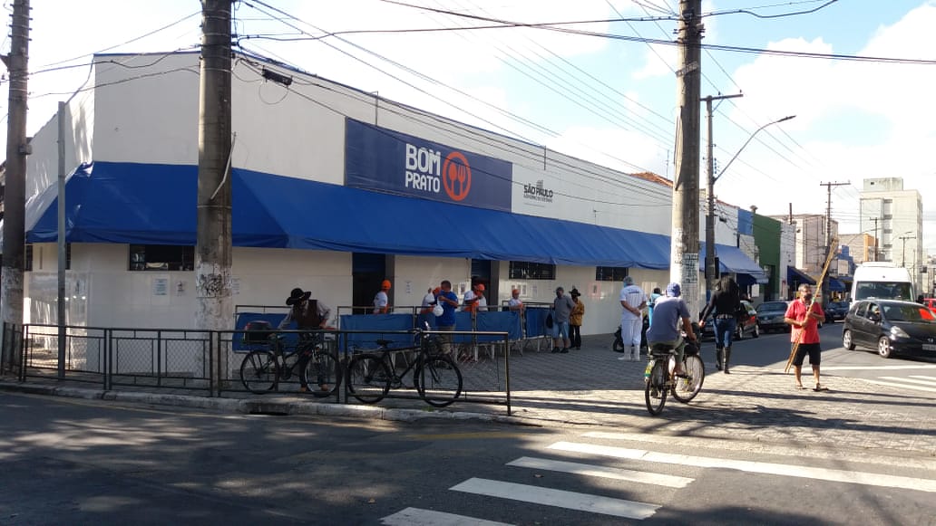 Testagem identifica novos casos de coronavírus no Bom Prato e na Rodoviária Velha