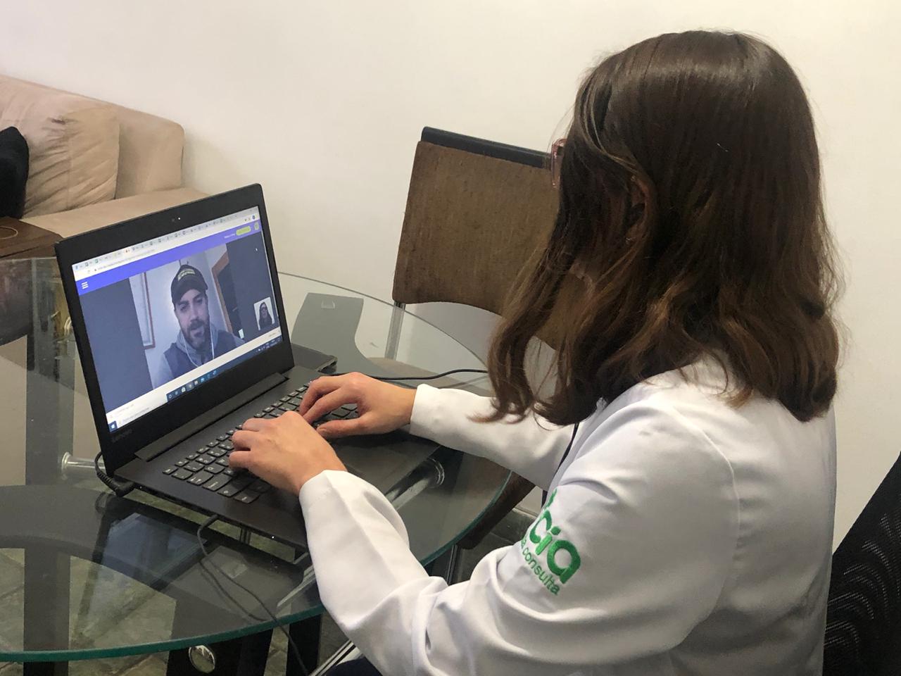 CCR oferece 50 mil consultas médicas gratuitas para caminhoneiros sobre Covid-19