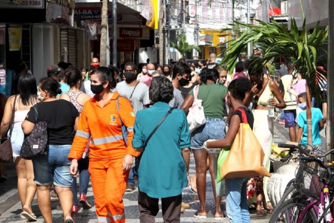 IBGE: 1,1 milhão de pessoas voltaram ao trabalho no início de agosto