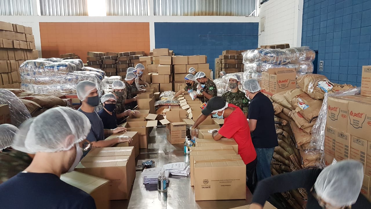 Secretaria de Educação atualiza cronograma de entrega de kits alimentação