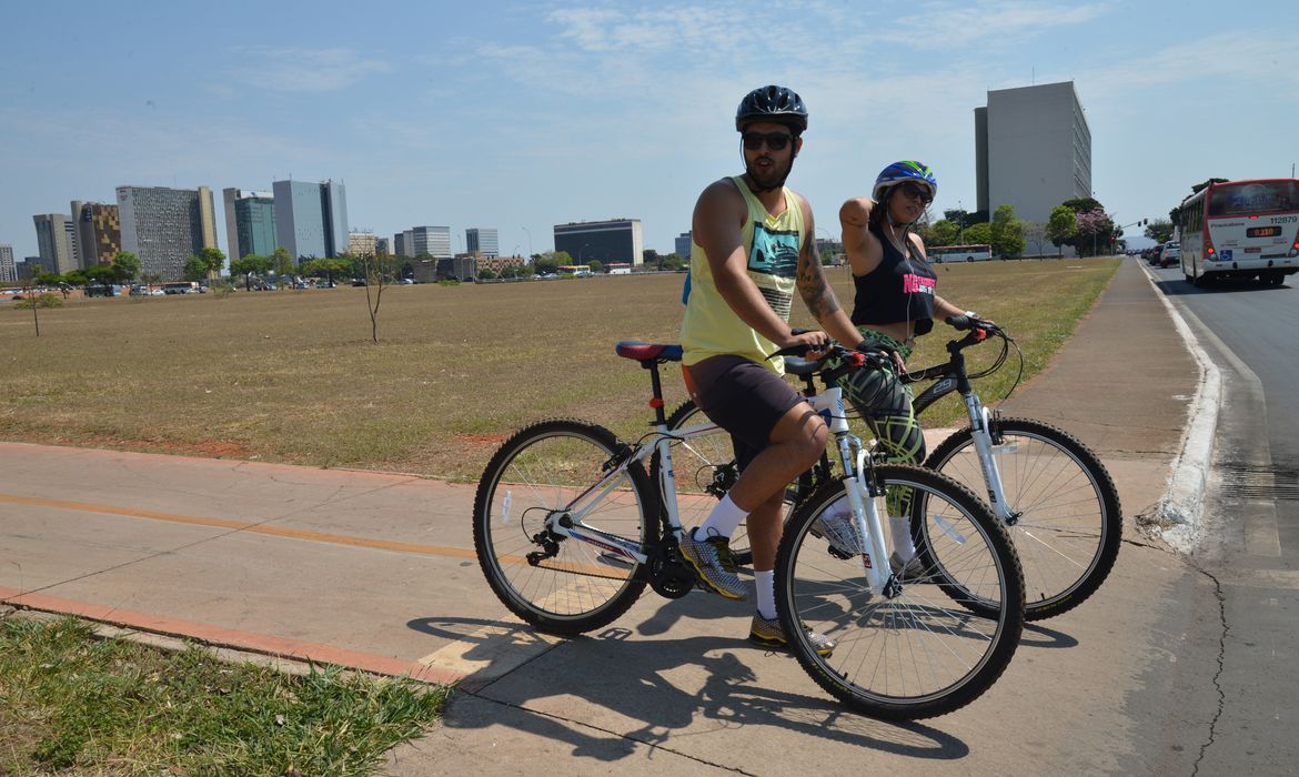 Atendimentos a ciclistas atropelados crescem 57% de 2010 a 2019