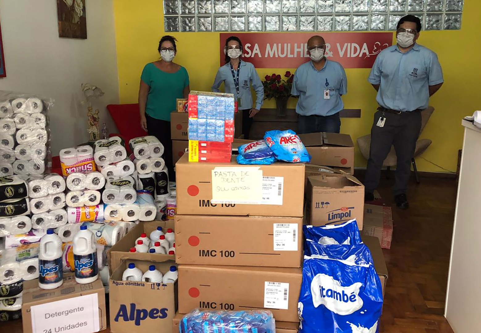 Empregados da Ford doam 7 toneladas de alimentos e produtos de higiene em “Gincana do Bem”