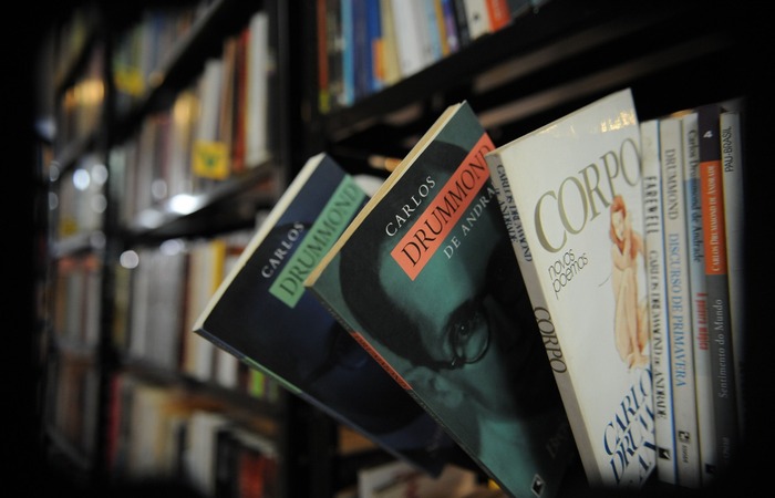 Brasil perde 4,6 milhões de leitores em quatro anos