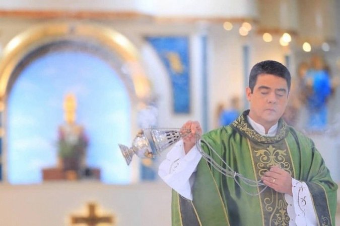 Inocentado: ‘A verdade foi restabelecida’, afirma defesa de padre Robson