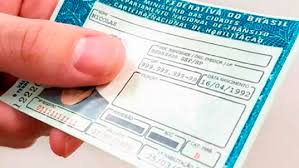 Lei que permite 40 pontos na CNH é sancionada por Bolsonaro