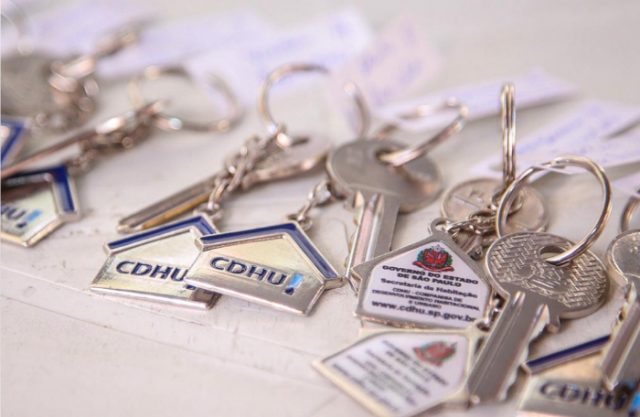 CDHU parcela sem juros e entrada prestações atrasadas na pandemia para 9,8 mil famílias