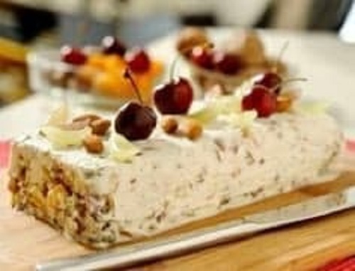 Comilanças Históricas e Atuais – Natal e a raposinha azul