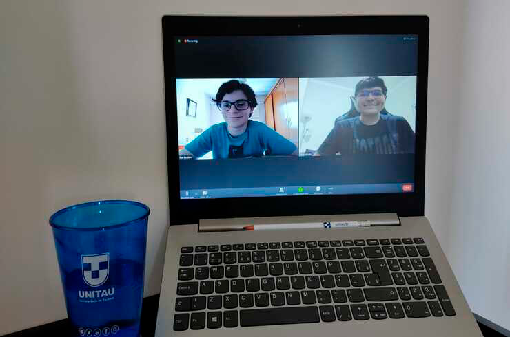 Empresa multinacional e emissora de TV contratam alunos de Jornalismo da Unitau