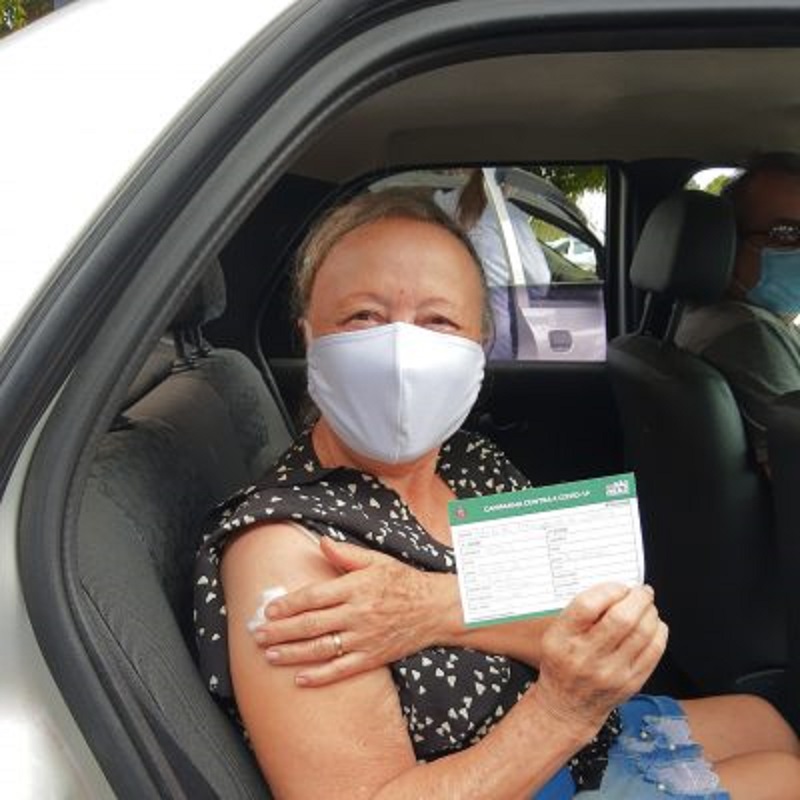 Taubaté inicia vacinação para idosos de 72 a 74 anos nesta segunda-feira, 22