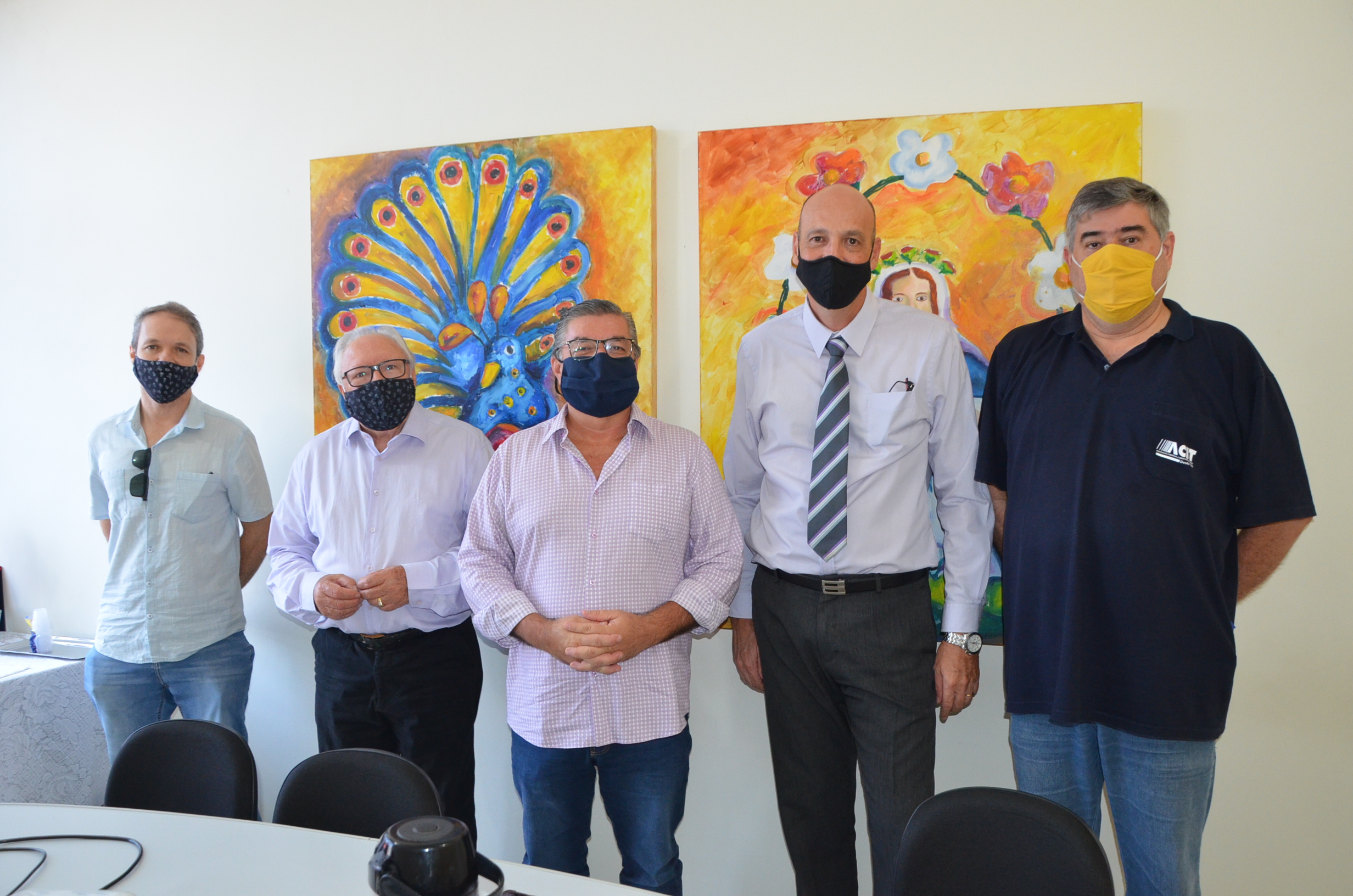 ACIT se reúne com Sincomerciários para discutir ações na cidade