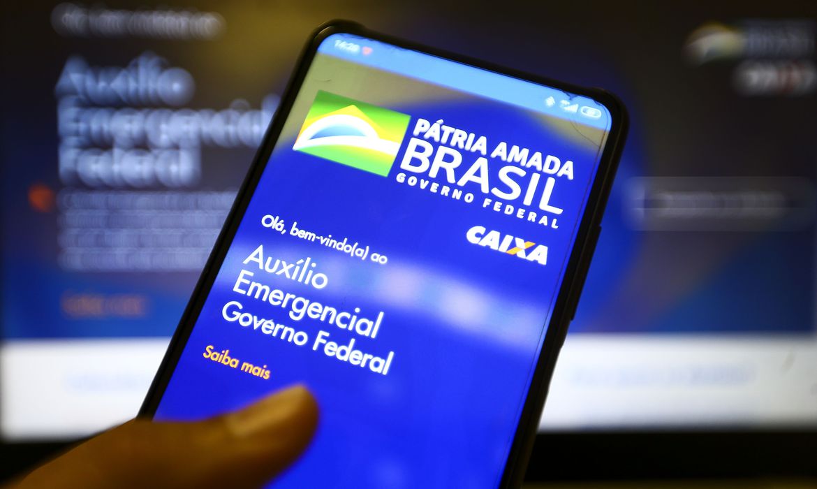 Auxílio Emergencial tem novas regras; veja quem pode receber