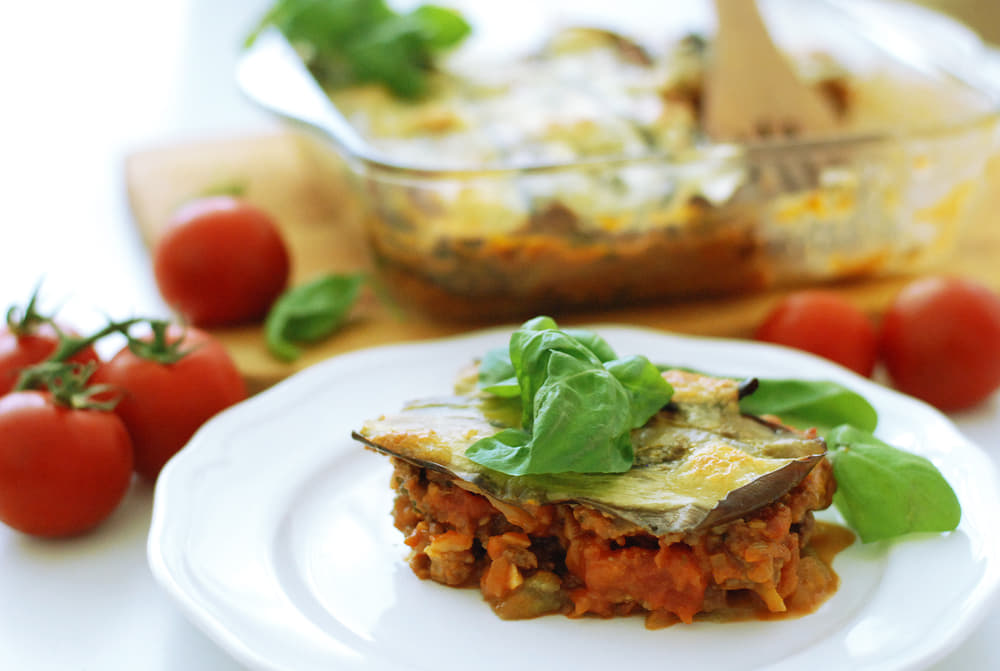 Comilanças Históricas e Atuais: Ser ou não ser – comer ou não comer