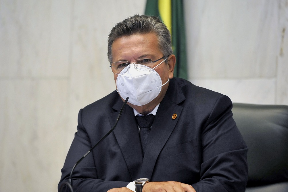 Alesp aprova projeto que autoriza compra de vacinas pelo governo estadual e setor privado