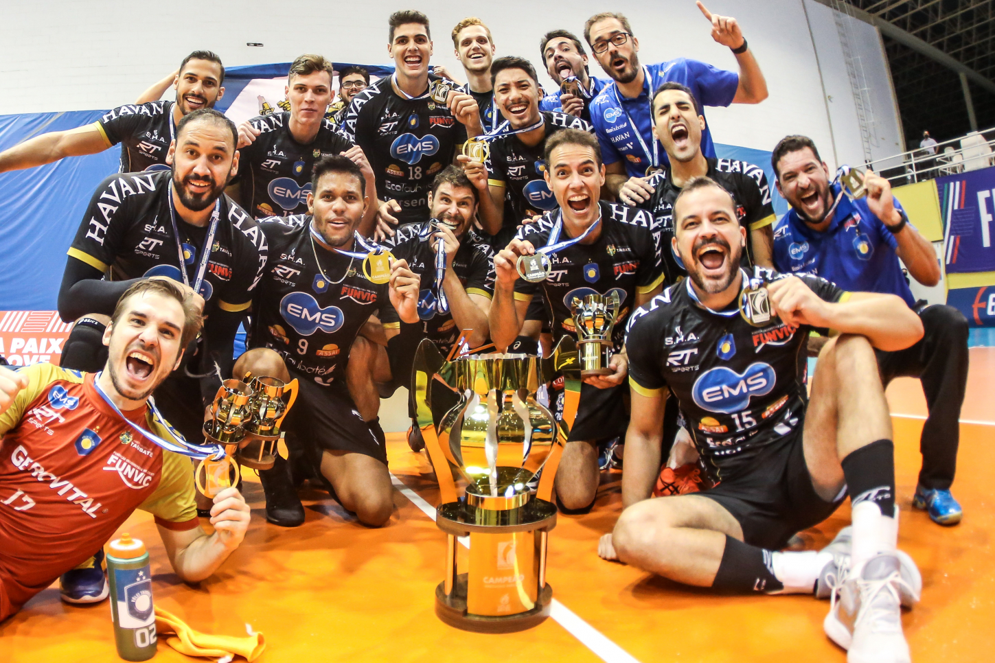 É campeão: EMS Taubaté Funvic vence o Minas e conquista o bicampeonato na Superliga Masculina