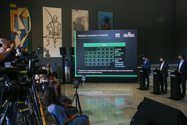 Estado mantém fase de transição até 31 de maio e inicia nova etapa do Plano SP em junho