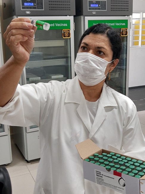 Taubaté inicia vacinação para gestantes e puérperas com comorbidade e profissionais do transporte