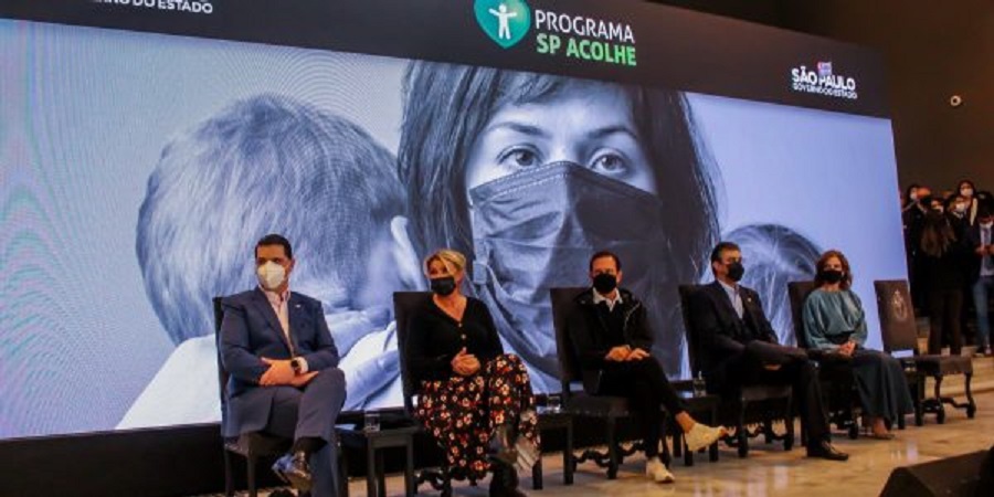 Governo de SP anuncia auxílio de R$ 300 a parentes de vítimas da COVID-19