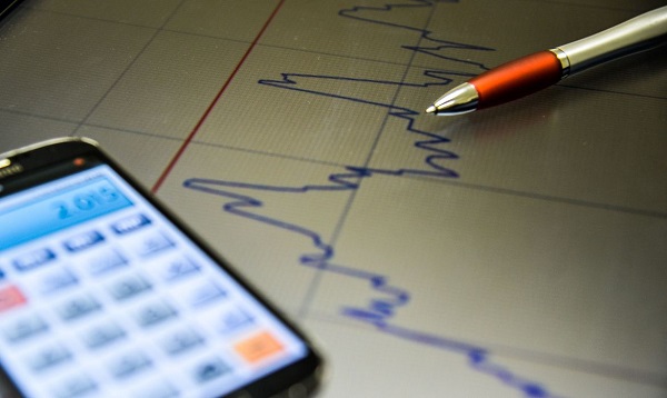 Mais confiante, consumidor brasileiro volta a gastar em 2021