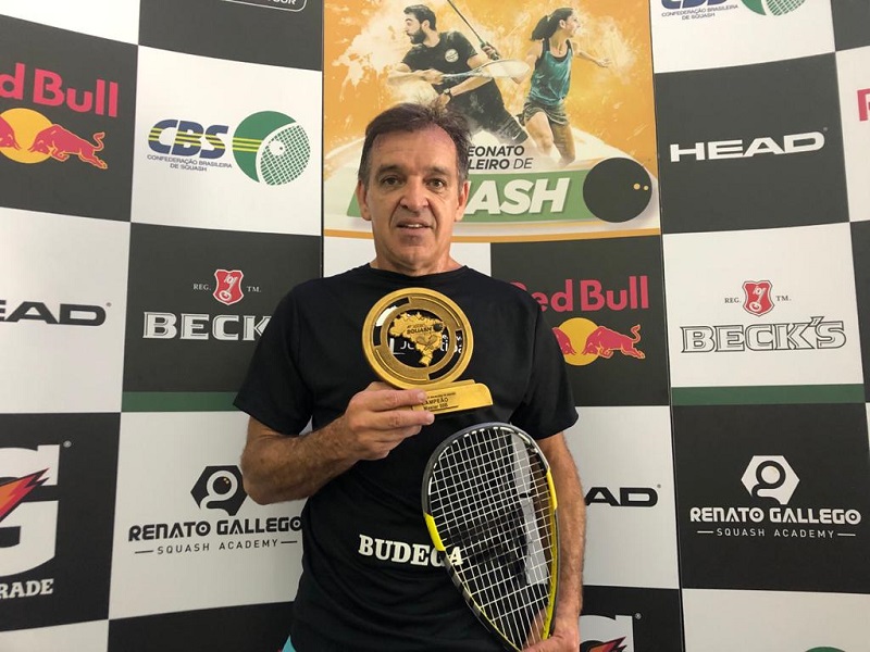 Atleta de Caçapava é bicampeão brasileiro de squash