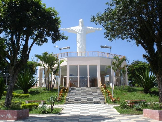 Prefeitura de Taubaté regulamenta atividade do Guia de Turismo Regional no município