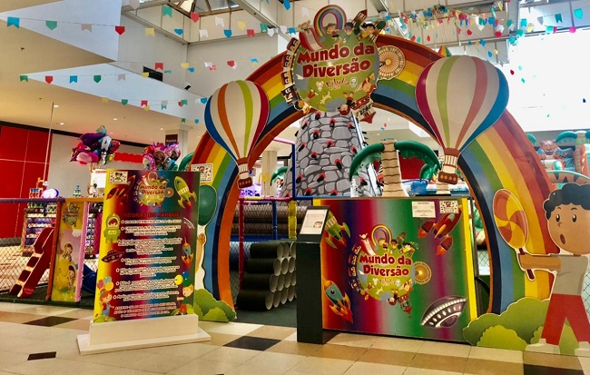 Programação de férias do Taubaté Shopping terá atrações infláveis, circuito geek e caça ao tesouro