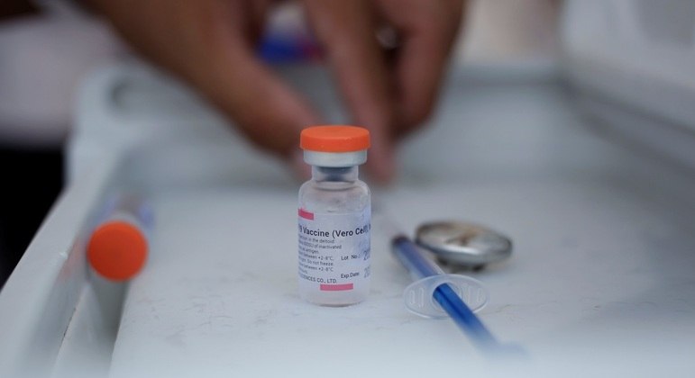 OMS autoriza uso emergencial da CoronaVac