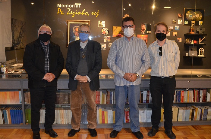 Carlos Dionísio visita Padre Zezinho