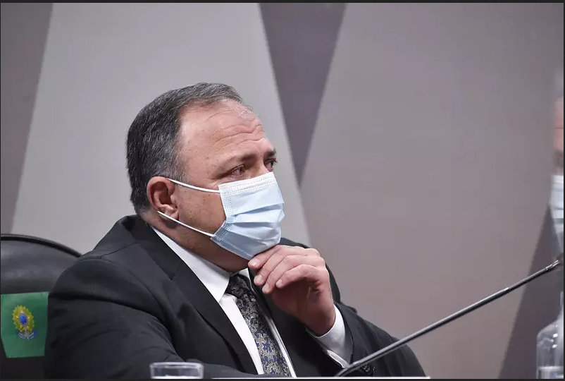 Pazuello negociou Coronavac por quase o triplo do preço, indica material da CPI