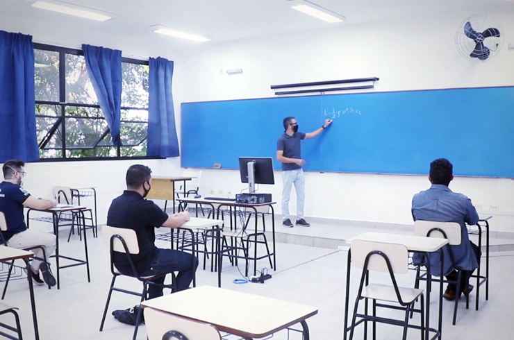 Unitau retorna às aulas presenciais