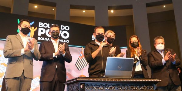 Governo de SP lança Bolsa Trabalho com benefícios a 120 mil pessoas