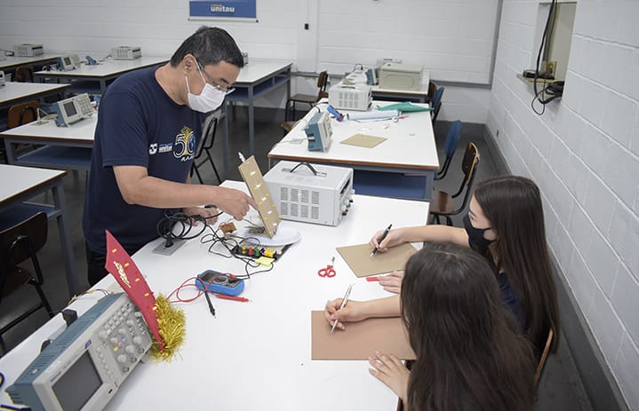 Feira de Ciências do Colégio Unitau desperta a produção científica entre os dias 26 e 27 de outubro