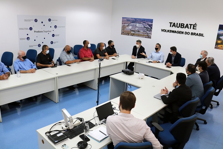 Sindmetau trabalha por nacionalização de peças e tecnologia em novo ciclo da Volks