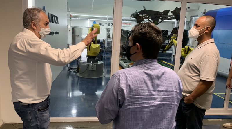 Sindmetau e Volkswagen fazem visita técnica ao Parque Tecnológico de São José