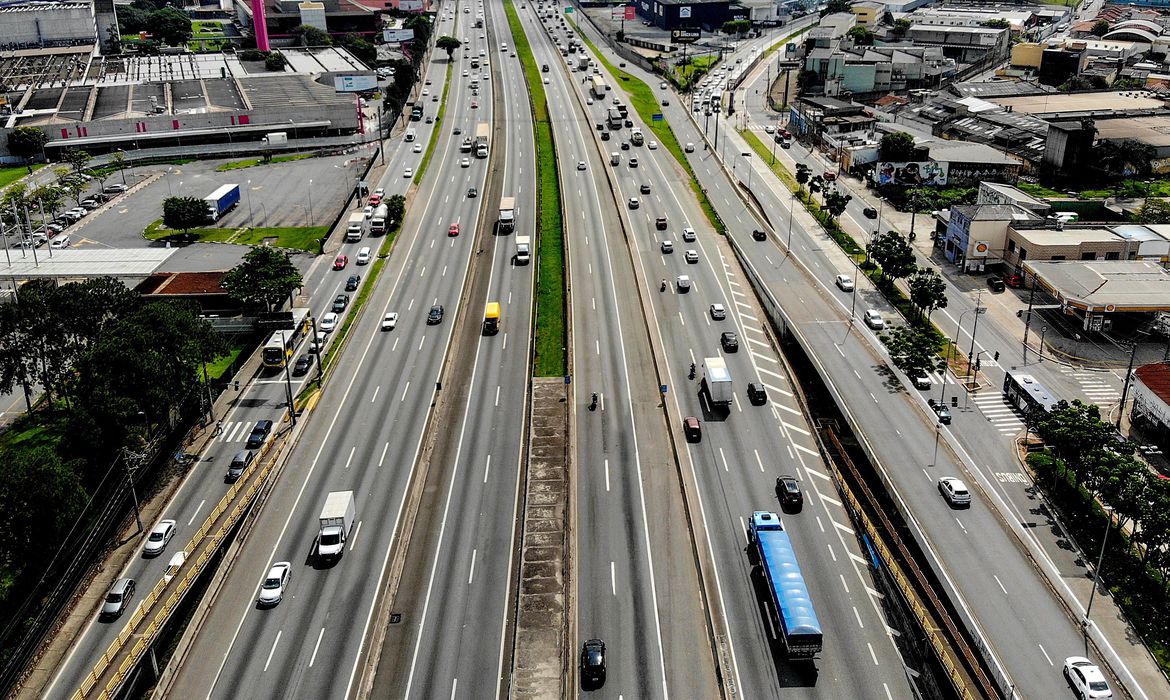 CCR RioSP vai investir cerca de R$ 26 bilhões na modernização, inovação e operação das rodovias BR-116 (Via Dutra) e BR-101 (Rio-Santos)