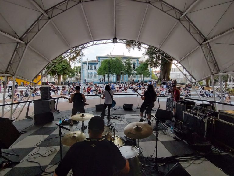 Prefeitura de Taubaté realiza shows de rock na Praça da Eletro neste domingo, 7