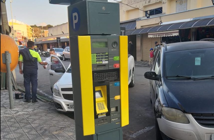 Prefeitura publica decreto que aumenta prazo e reduz em 50% o valor de “Regularização” da Zona Azul