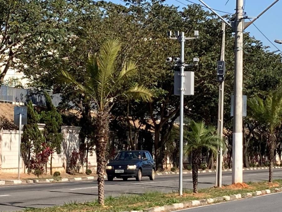 Radares de velocidade começam a funcionar dia 15 em Pinda; confira locais dos equipamentos