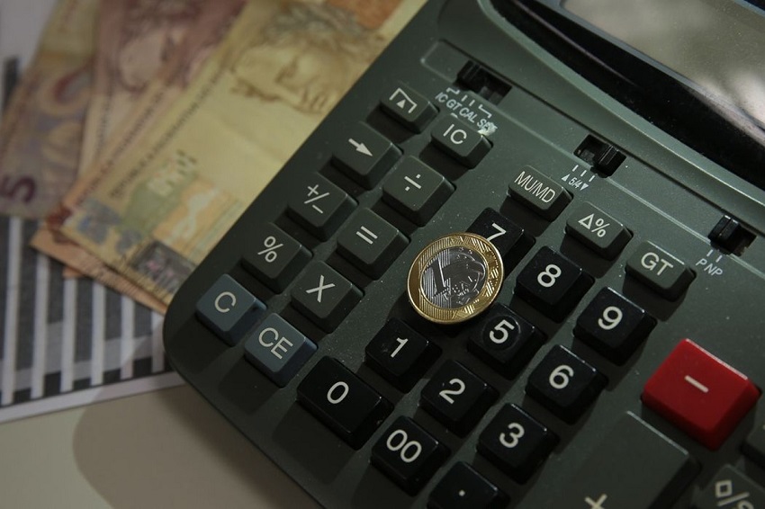 PIB do Brasil é revisado para cima, enquanto o de países desenvolvidos piora