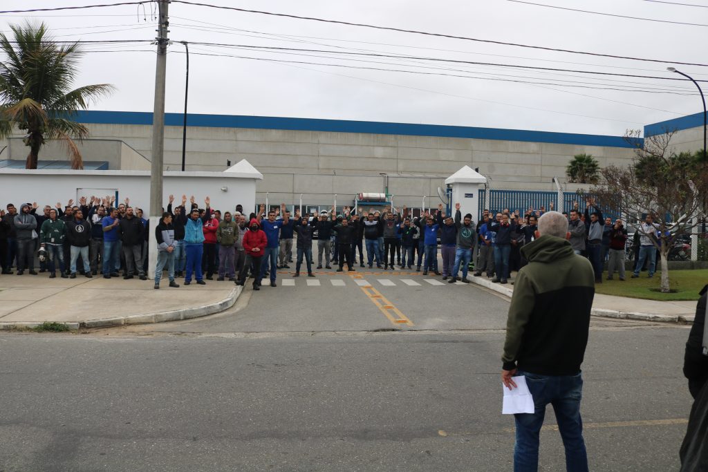 Trabalhadores na Usiminas e na Pan Metal conquistam aumento na PLR