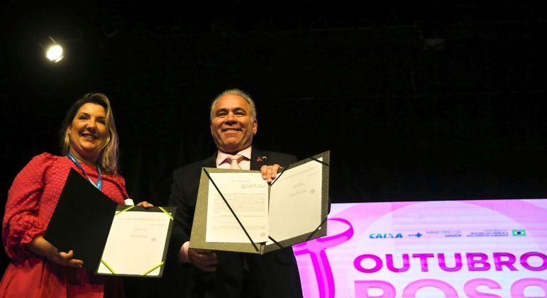 Governo anuncia destinação de R$ 100 milhões para cirurgias de reconstrução mamária via SUS