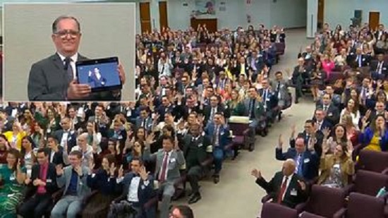 A primeira Bíblia completa em língua brasileira de sinais já está disponível