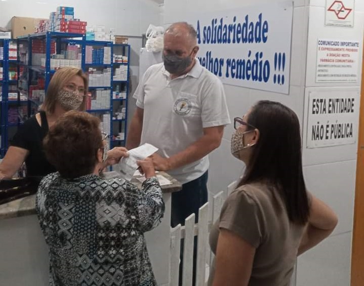Farmácia Comunitária do Teófilo, em Taubaté, distribui medicamentos gratuitos à população