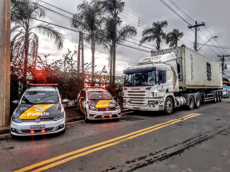PM libera todas as vias interditadas por manifestações em SP