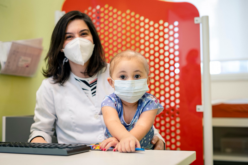 Campanha de Natal vai premiar clientes no Vale do Paraíba e ajudar crianças com câncer