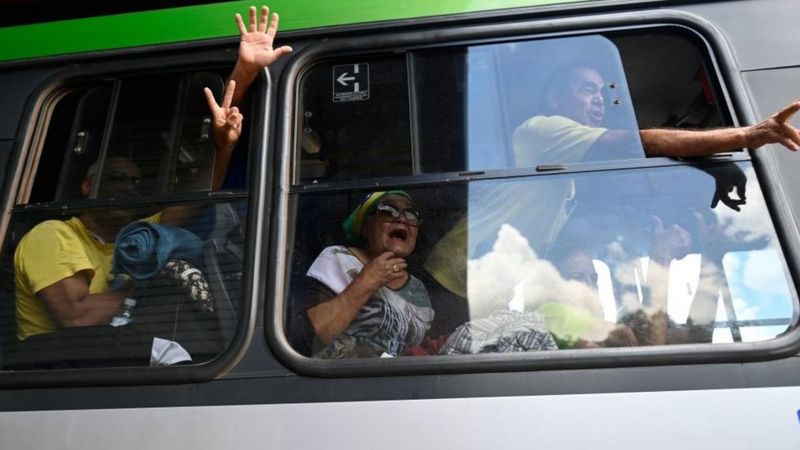 Como será a defesa dos presos após invasões e vandalismo em Brasília