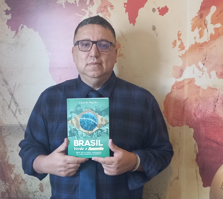Novo livro de Eduardo Negrão ‘BRASIL VERDE E AMARELO’ traz a trajetória de Tarcísio de Freitas, Caio Copolla e outros conservadores