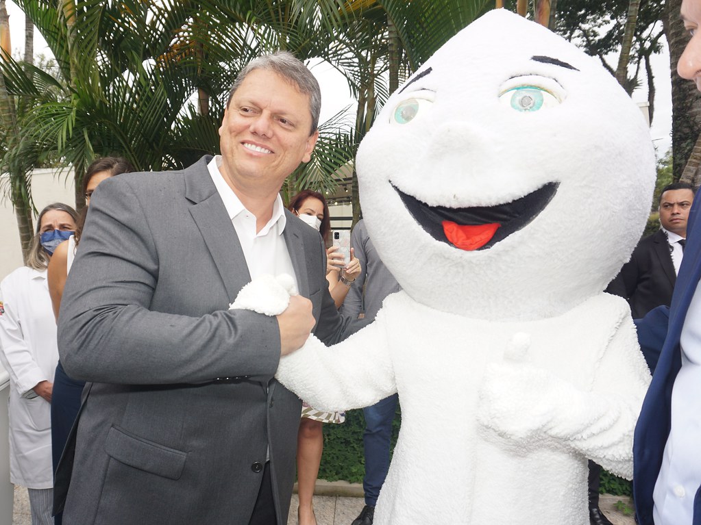 Governo de SP inicia campanha e anuncia aporte para fomentar vacinação no estado