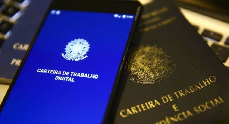 Desemprego fecha 2022 em 9,3%, o menor nível desde 2015, diz IBGE