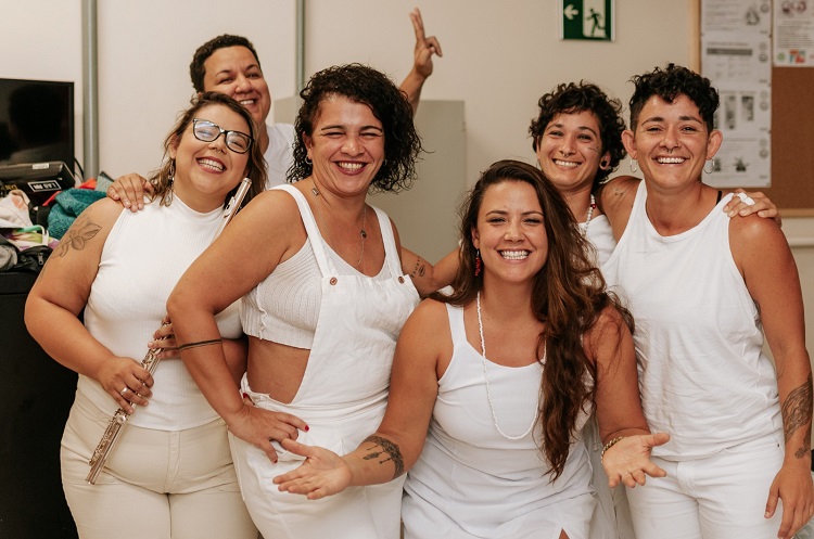 Grupo Luara Oliveira e as Comadres apresenta Samba de Maria em São Luiz do Paraitinga